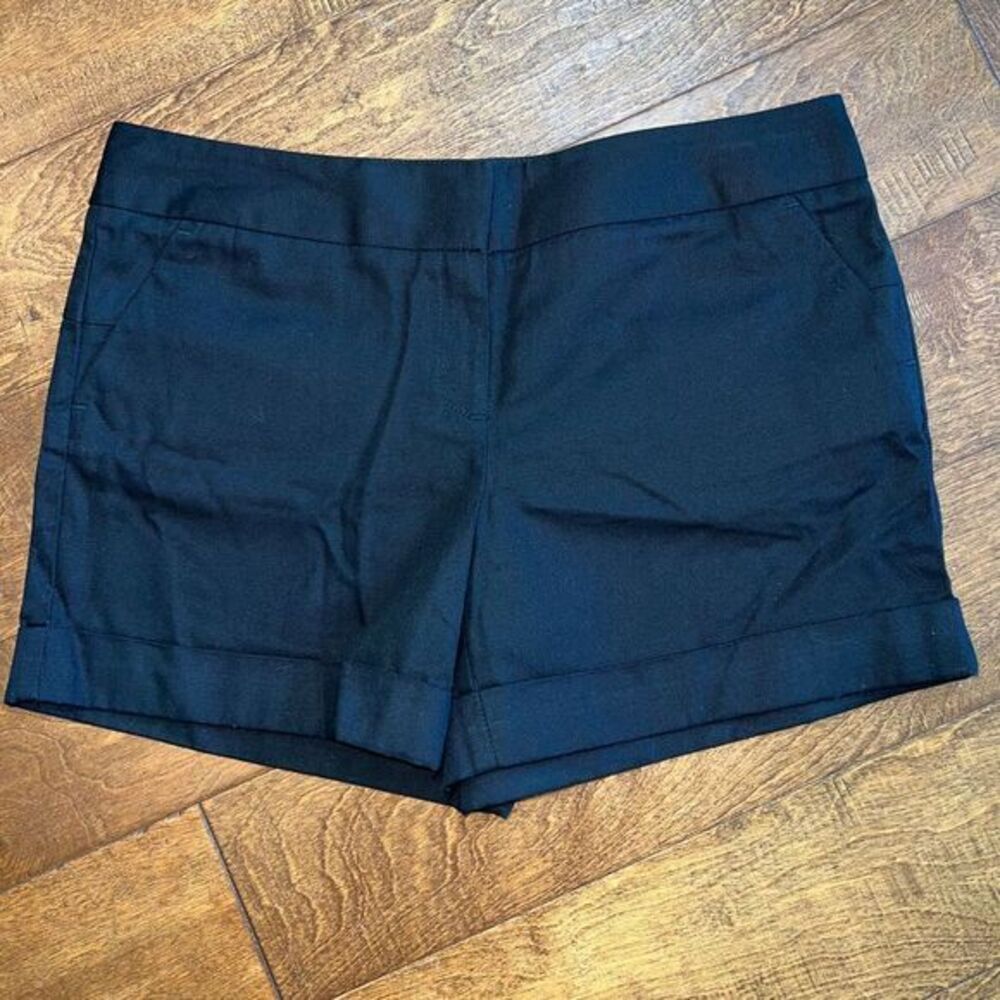 NWT The Limited Drew Fit Cotton Shorts Women's‎ Black Size 8